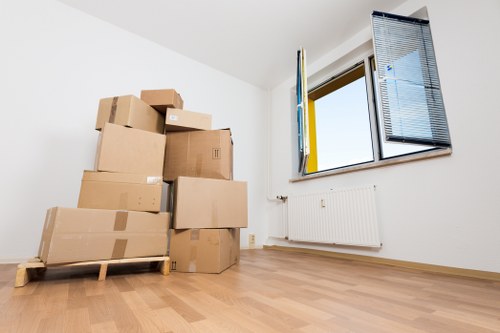 Local moving van servicing Preston neighbourhoods